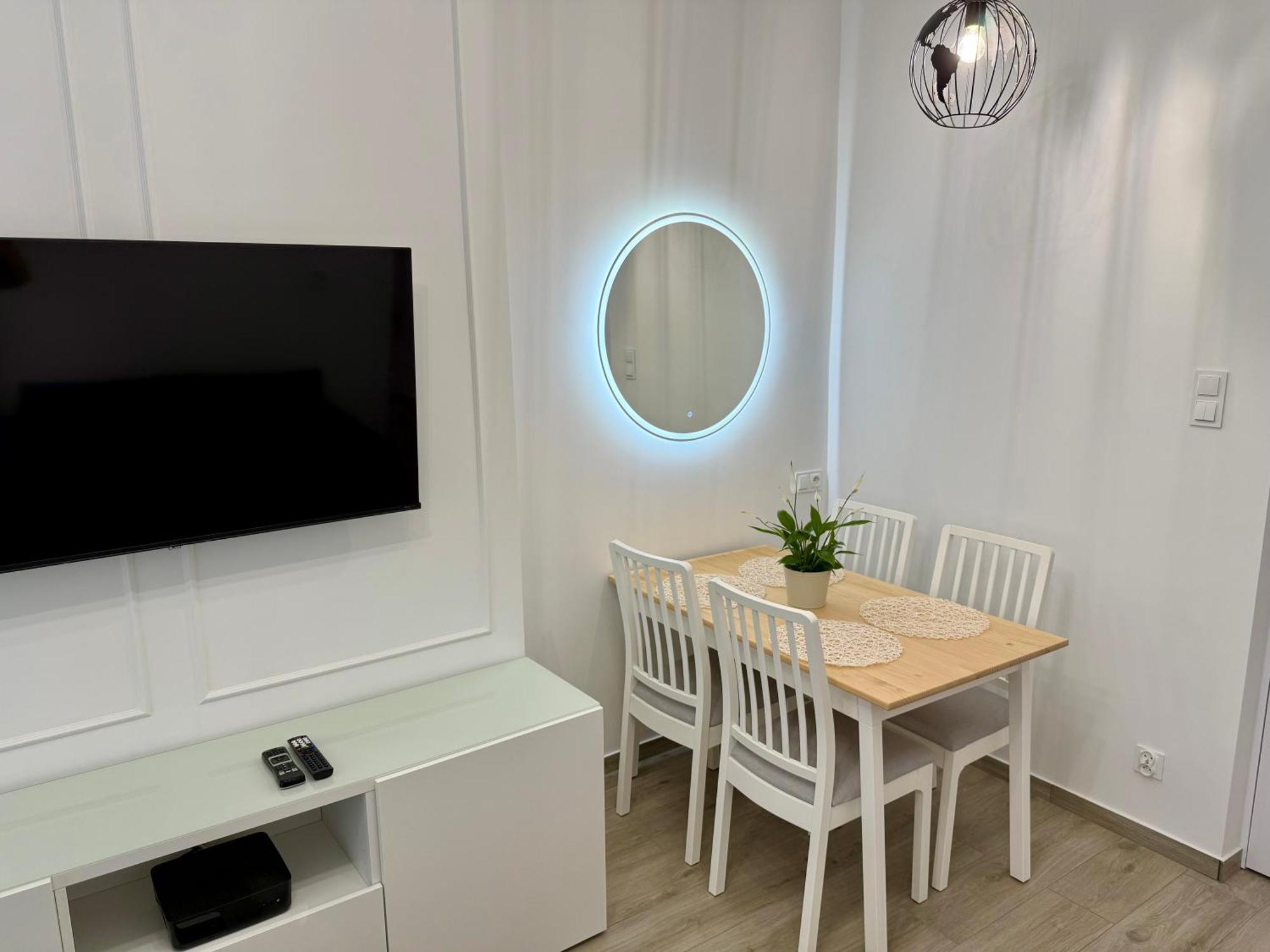 City & Sea - Apartamenty I Mieszkania 格丁尼亚 外观 照片